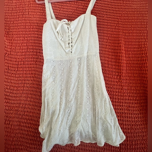 Flynn Skye Eyelet mini Dress - Picture 1 of 4